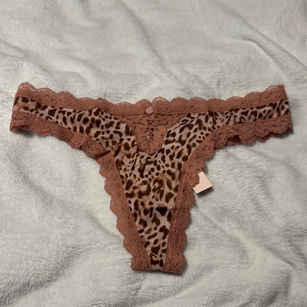 Victoria's Secret Leopard Print Lace Trim Thong - Brown & Tan
